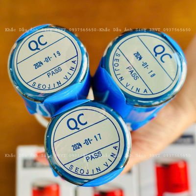 Khắc dấu ngày tháng năm